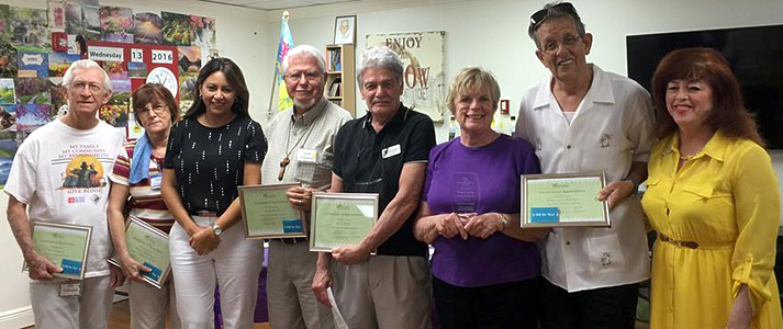 volunteer-help-elderly-marias-adult-day-care-center-seminole-florida